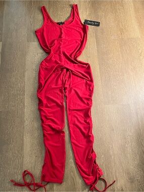 NWT Peachy Girl Red Jumpsuit with Ruched Tie Legs 🔴🔥